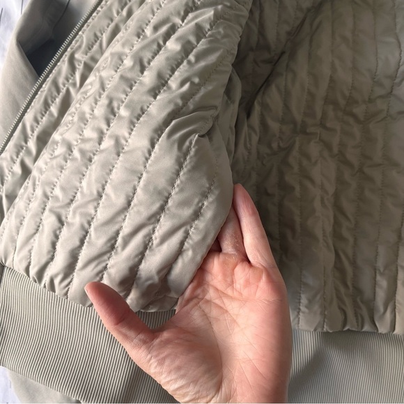 Lululemon Non Stop Bomber Jacket Raw Linen New Sz 4 - Picture 8 of 9